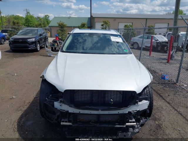 YV4BR0DL5M1782490 Volvo Xc60 Recharge Plug-in Hybrid T8 Inscription