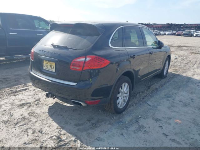 2011 PORSCHE CAYENNE WP1AA2A27BLA02776 Photo 3