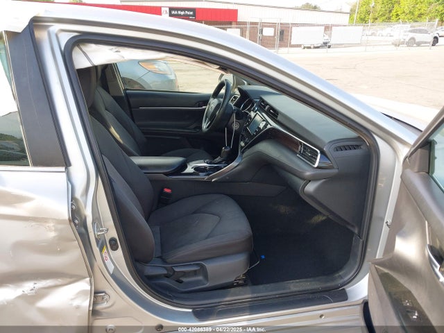 4T1B11HK1JU122728 Toyota CAMRY LE