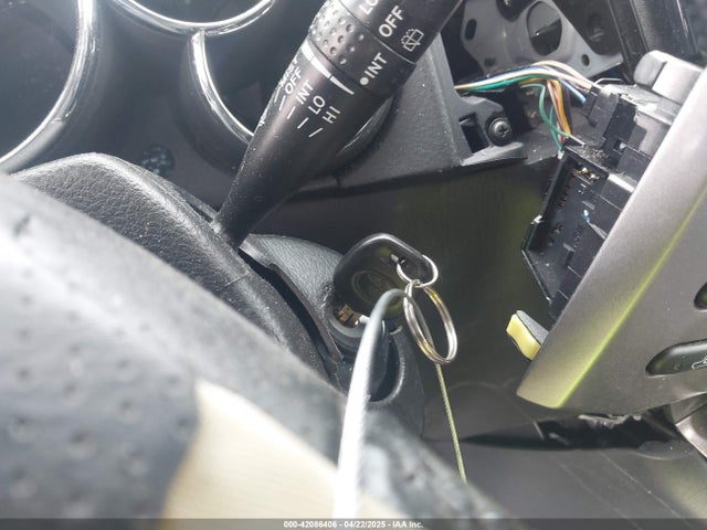 42086406 :رقم المزاد ، 2T1KR30E27C683637 vin ، 2007 Toyota Matrix Xr مزاد بيع