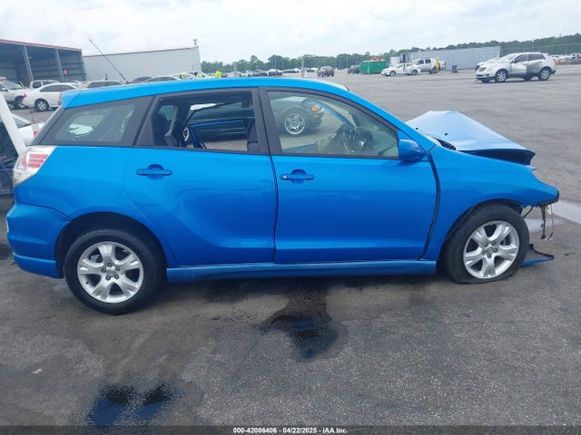 42086406 :رقم المزاد ، 2T1KR30E27C683637 vin ، 2007 Toyota Matrix Xr مزاد بيع