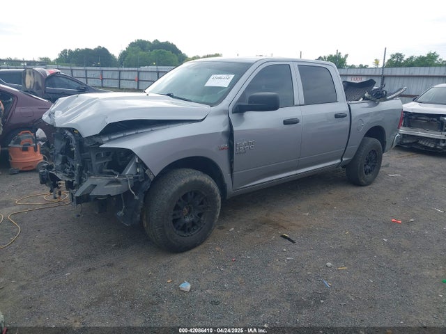 1C6RR7KT4LS127377 RAM 1500 Classic Tradesman  4x4 5'7 Box