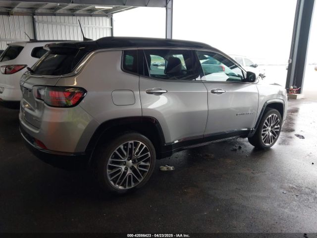 3C4NJDCB0NT168545 Jeep Compass Limited 4x4