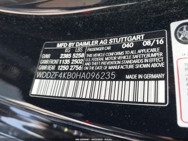 WDDZF4KB0HA096235 Mercedes-Benz E 300 4matic