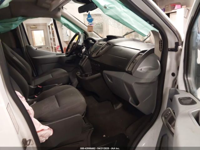 1FBZX2YM7HKA63901 Ford Transit Xlt