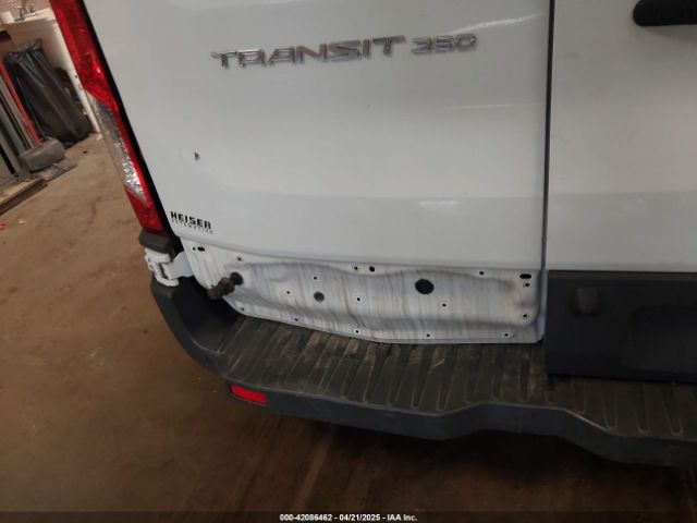 1FBZX2YM7HKA63901 Ford Transit Xlt