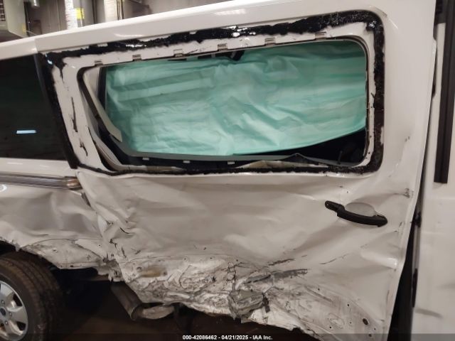 1FBZX2YM7HKA63901 Ford Transit Xlt