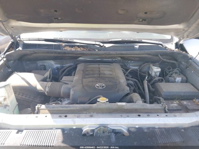 5TFDY5F18HX616846 Toyota Tundra Sr5 5.7l V8
