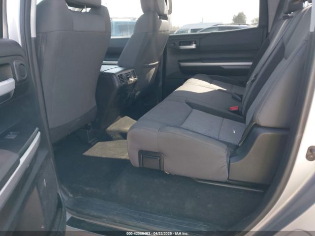 5TFDY5F18HX616846 Toyota Tundra Sr5 5.7l V8