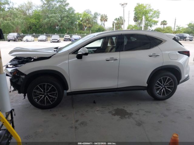 JTJAKCEZ8R5020131 Lexus NX 350H