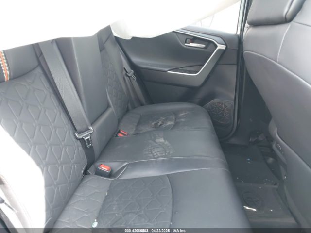2T3J1RFVXKW026905 Toyota Rav4 Adventure