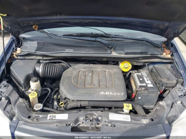 2C4RC1BG0ER211050 Chrysler Town & Country Touring
