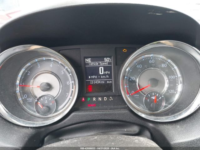 2C4RC1BG0ER211050 Chrysler Town & Country Touring