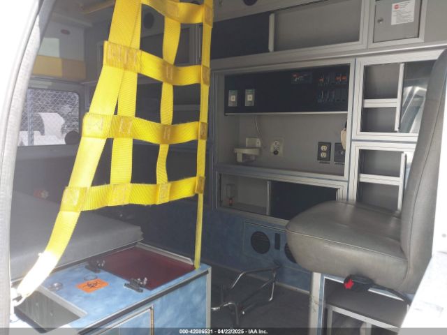 1FDSS3EL1EDB13300 Ford E-350 Super Duty Commercial