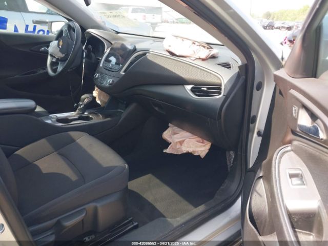 2022 CHEVROLET MALIBU 1G1ZD5ST4NF117027 Photo 4