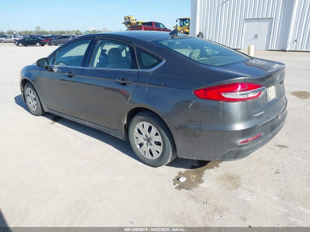 Ford 2020 2020 3FA6P0G76LR122462 Image 3