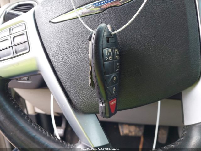 2012 CHRYSLER TOWN & COUNTRY 2C4RC1BG0CR279491 Photo 10