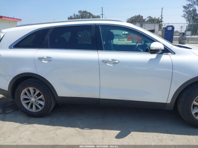 5XYPG4A34JG346901 KIA Sorento 2.4l Lx