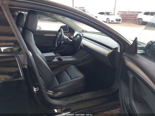 5YJ3E1EB3NF257077 Tesla Model 3 Long Range Dual Motor All-wheel Drive