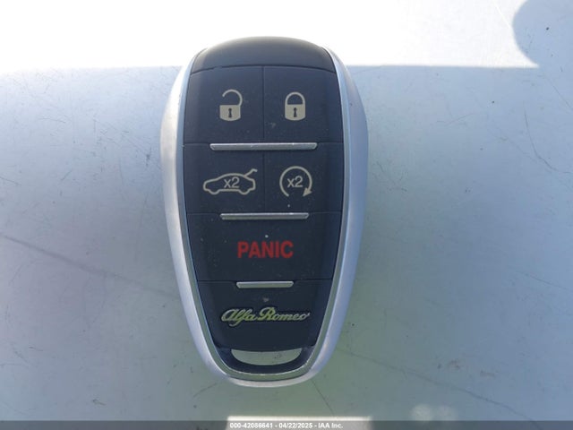ZARFAMAN7K7609854 Alfa Romeo Giulia Rwd
