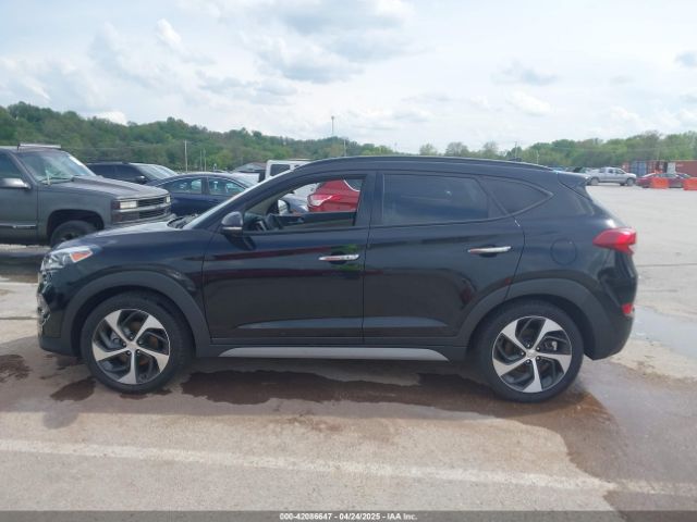 KM8J3CA28HU407626 Hyundai Tucson Limited