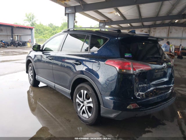 JTMZFREV8JJ191399 Toyota RAV4 LE