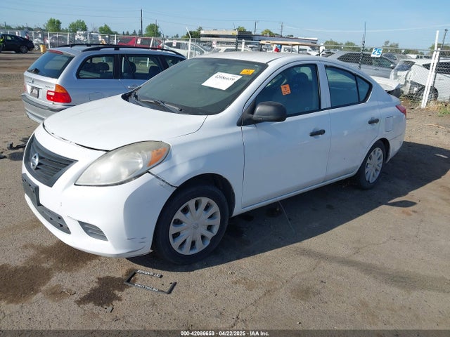 Nissan Versa 1.6 S+ 2014 3N1CN7AP3EL844498 Image 2