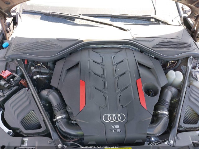 2020 AUDI S8 WAU8SAF80LN014792 Photo 9