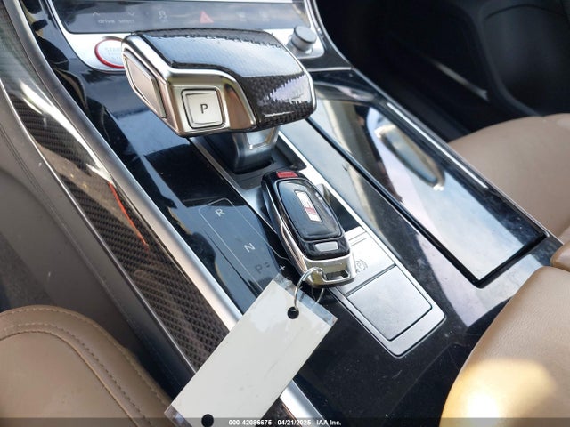 2020 AUDI S8 WAU8SAF80LN014792 Photo 10
