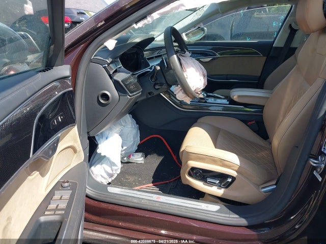 2020 AUDI S8 WAU8SAF80LN014792 Photo 4