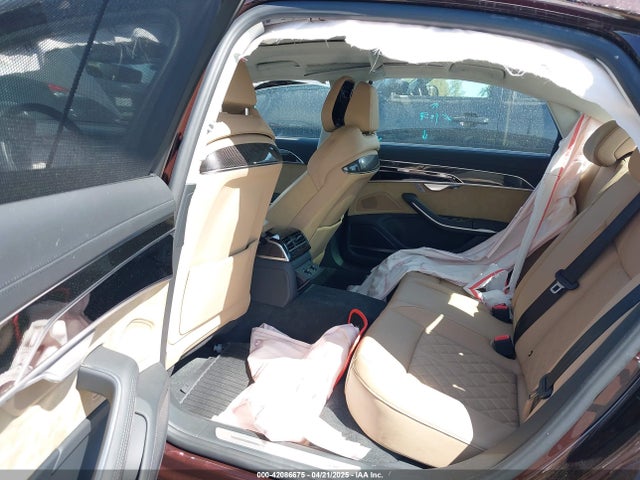 2020 AUDI S8 WAU8SAF80LN014792 Photo 7