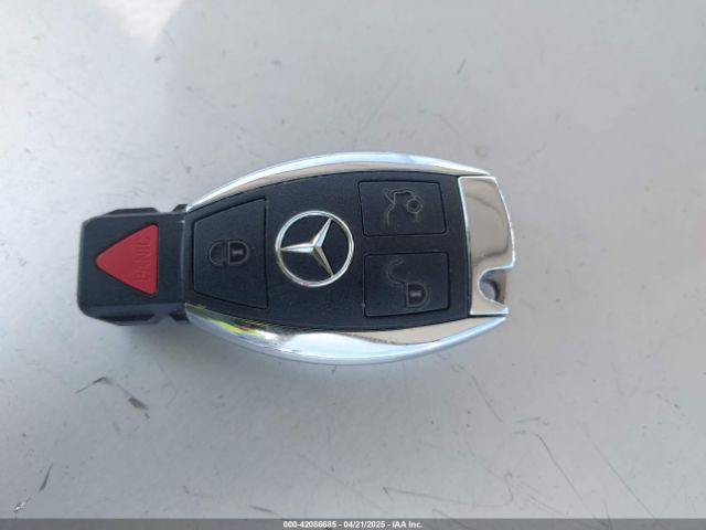 WDCTG4EB4JJ451996 Mercedes-Benz GLA 250