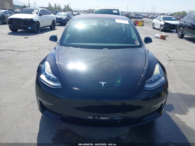 5YJ3E1EA6HF002158 Tesla Model 3 Long Range/standard