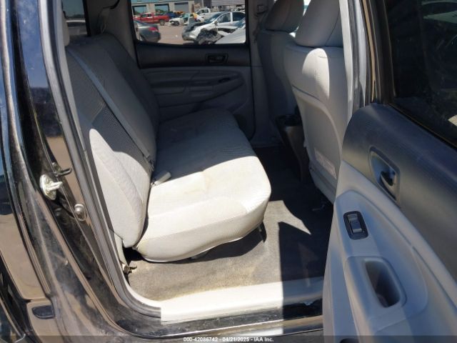 5TFJU4GN4FX070442 Toyota Tacoma Prerunner V6