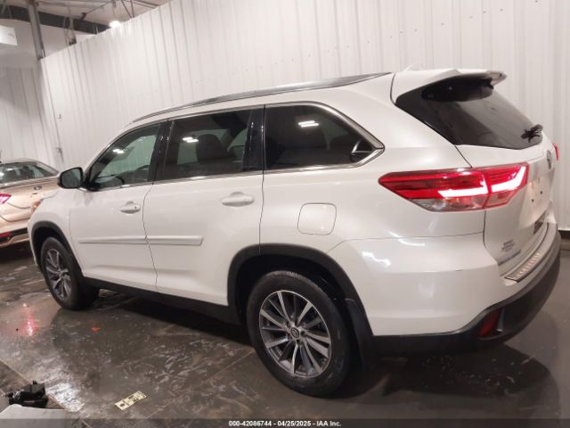5TDJZRFH9KS616954 Toyota Highlander Xle