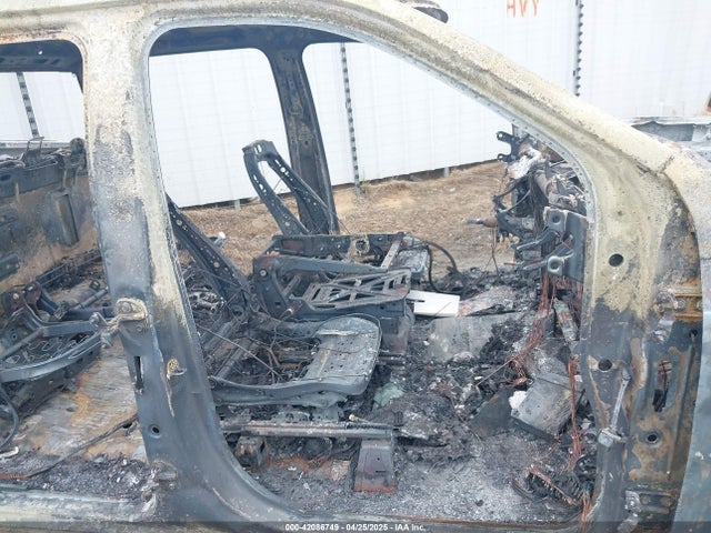 1GTPHAEK6PZ177343 GMC l3b