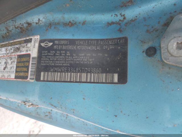 2005 MINI COOPER S WMWRE33485TD93860 Photo 8