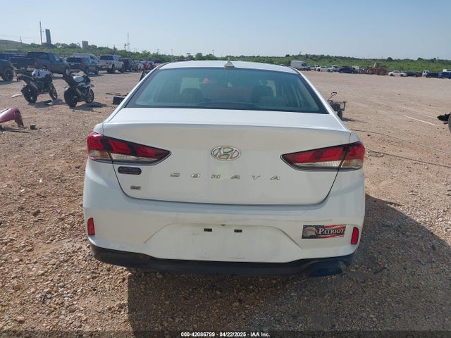 Hyundai SONATA SE 2019 5NPE24AF4KH749965 Image 17