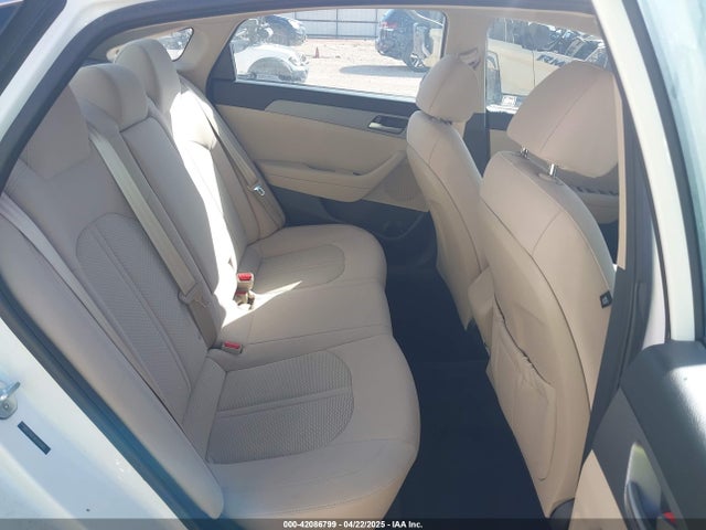 Hyundai SONATA SE 2019 5NPE24AF4KH749965 Image 8