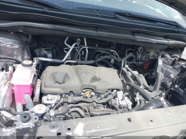 5TDJRKEC3MS065212 Toyota SIENNA XLE