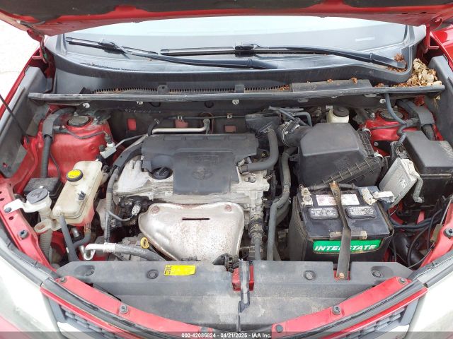 2T3ZFREV4FW204996 Toyota RAV4 LE