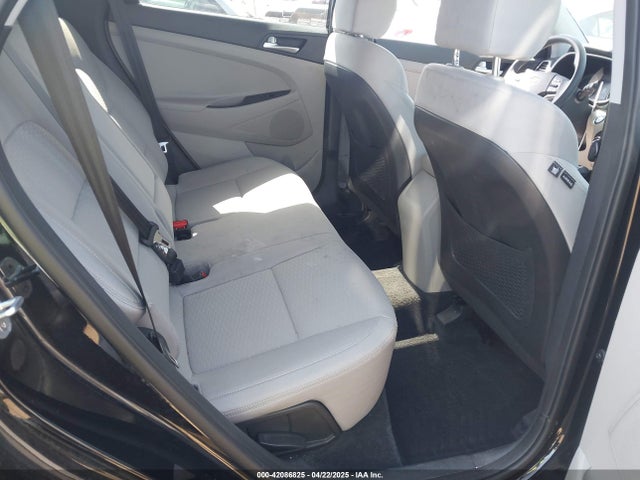 KM8J33A45MU391039 Hyundai Tucson Value