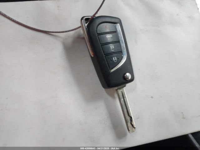 4T1B11HK5JU017982 Toyota CAMRY SE