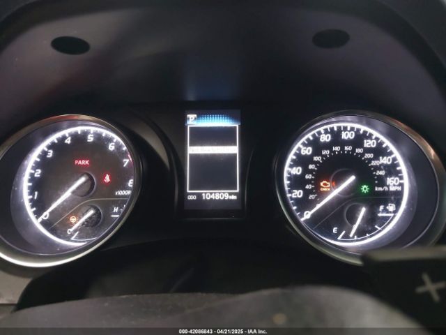 4T1B11HK5JU017982 Toyota CAMRY SE