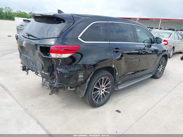 Toyota Highlander Se 2017 5TDJZRFH0HS420409 Image 4