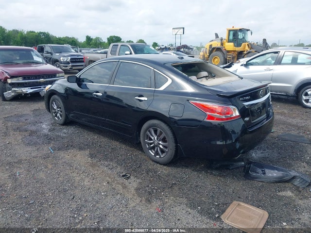 Nissan Altima 2.5 S 2015 1N4AL3AP7FC464408 Image 3