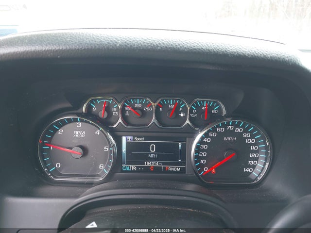 1GNSKBKC7FR715259 Chevrolet Tahoe Lt
