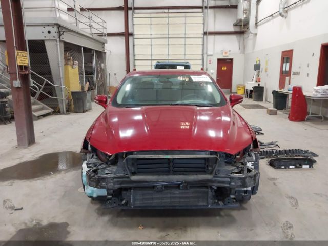 3FA6P0HD8HR221537 Ford FUSION SE