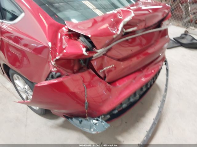3FA6P0HD8HR221537 Ford FUSION SE