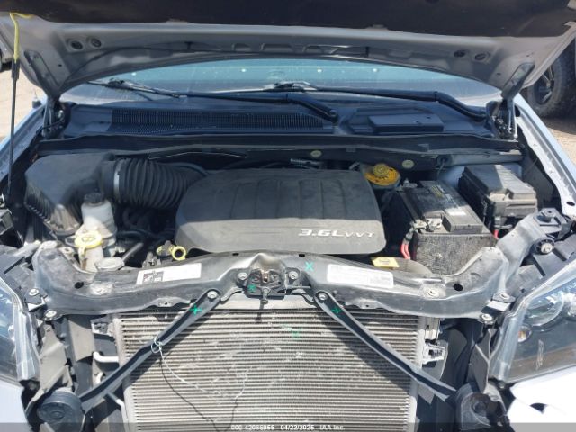 2C4RDGBG8HR819905 Dodge Grand Caravan Se Plus